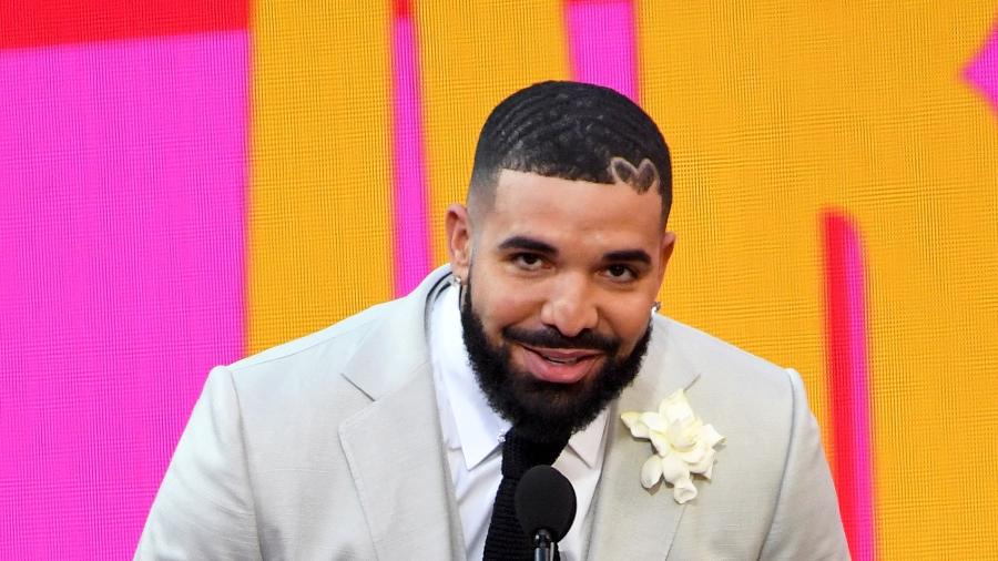 Drake já tinha experiência com apostas em outros eventos esportivos - Kevin Mazur/Getty Images
