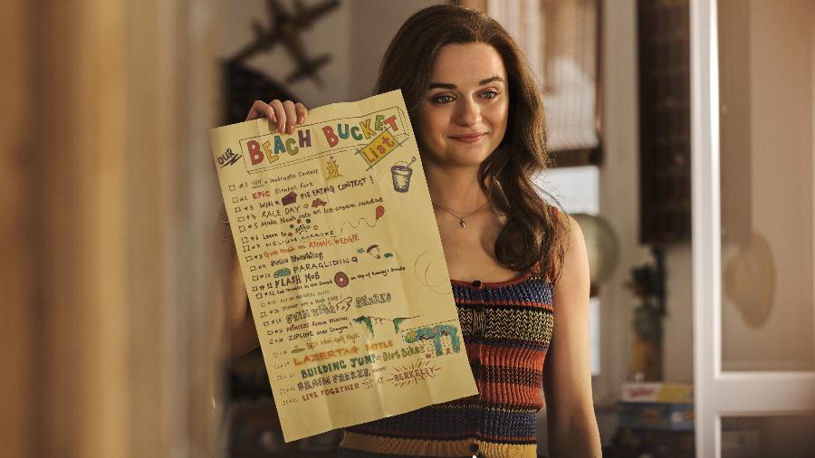 Elle (Joey King) e sua gigantesca lista de planos para o último verão em casa com Lee: os roteiristas de "A Barraca do Beijo 3" que lutem - Marcos Cruz/Netflix