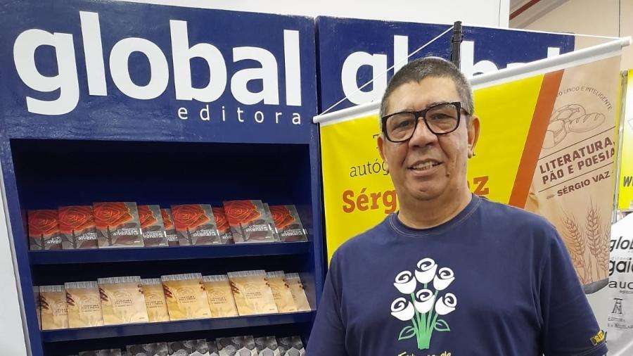 Sérgio Vaz foi o autor mais vendido da Editora Global na Bienal - Divulgação