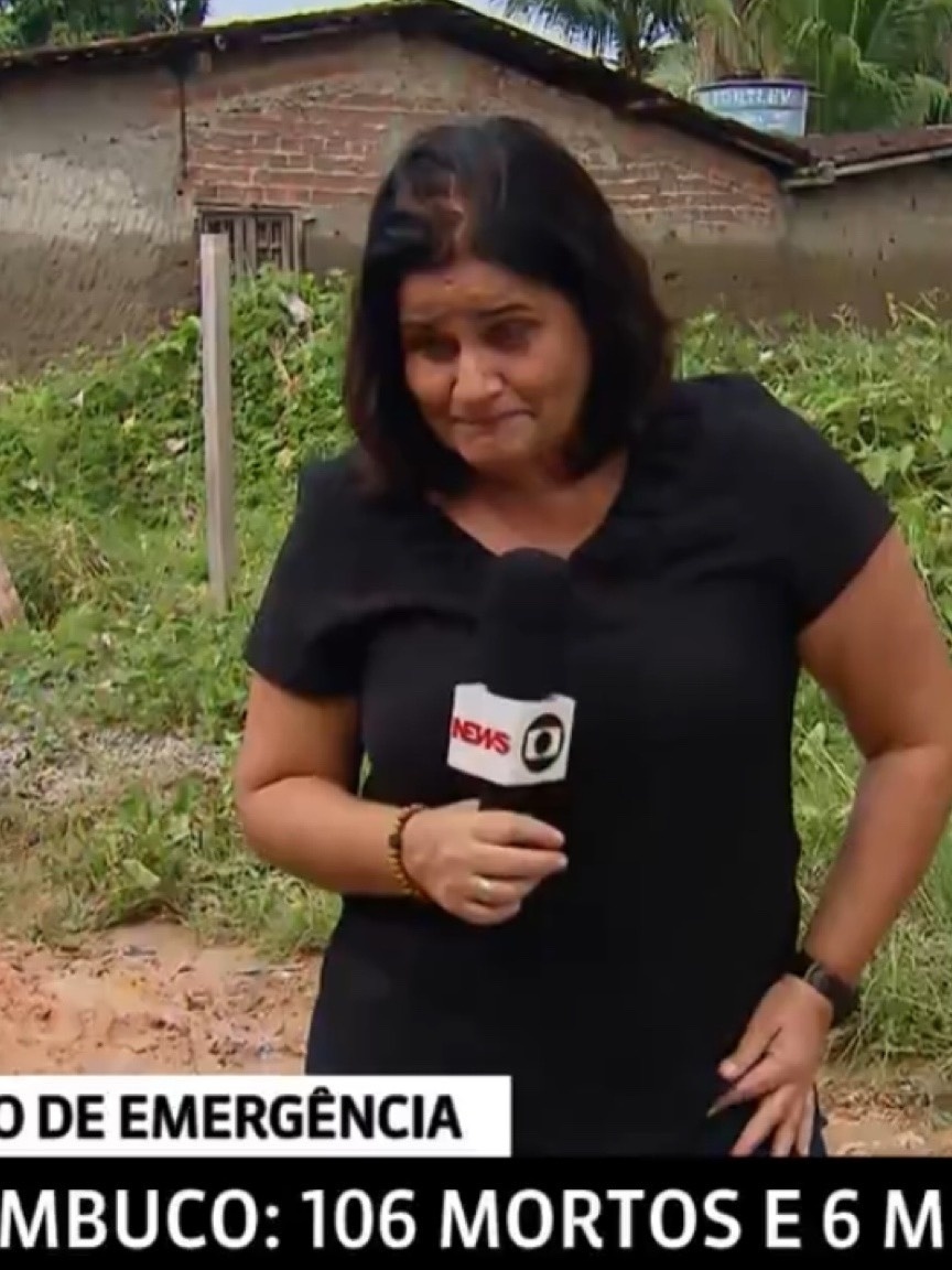 Repórter da Globo se emociona ao falar de tragédia e mortes em PE