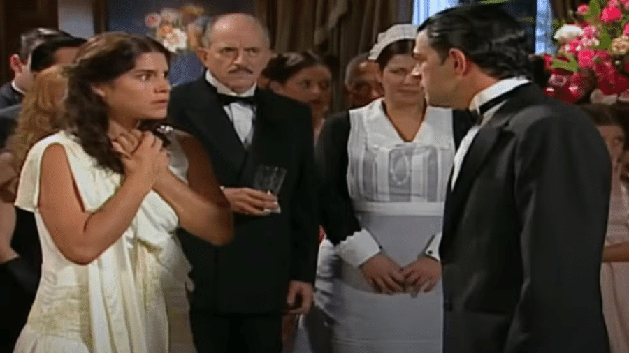 Serena (Priscila Fantin) e Rafael (Eduardo Moscovis) em "Alma Gêmea" - Reprodução/Globo