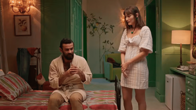 Zé Beltino (Igor Fortunato) e Dracena (Nina Tomsic) em 'No Rancho Fundo'