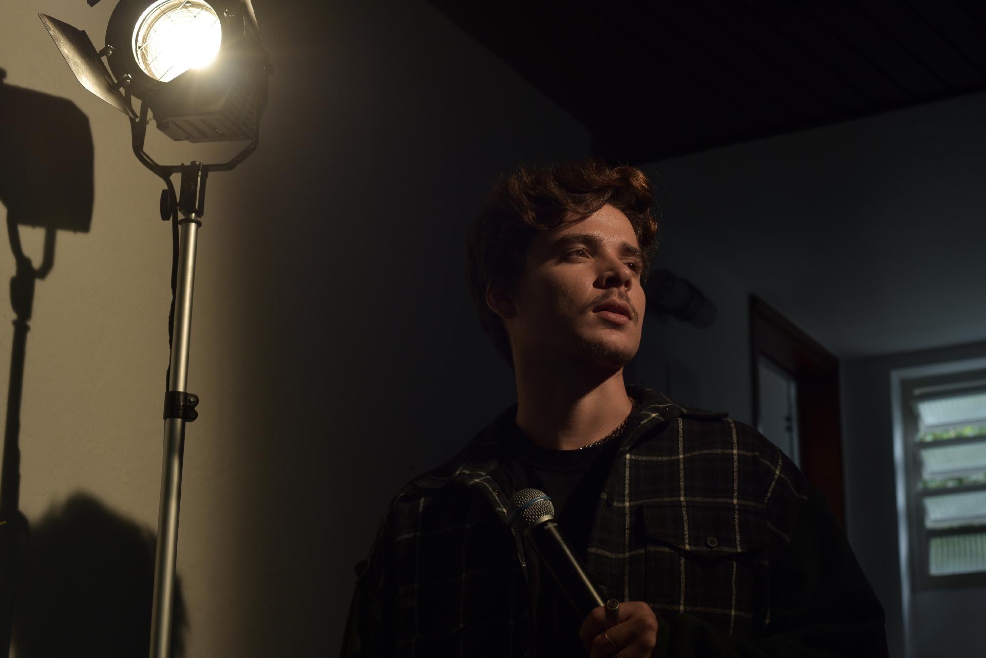 João Figueiredo é o segundo convidado da terceira temporada do 'Sai da Caixa' - Reinaldo Canato/UOL