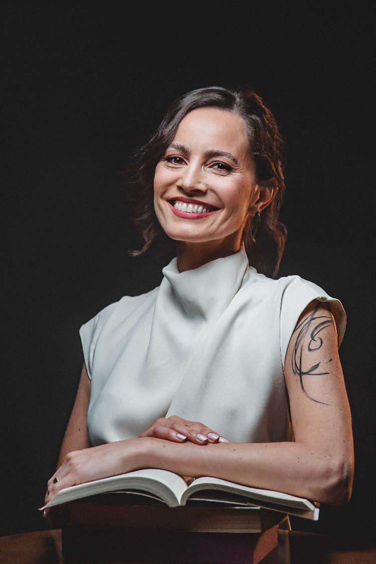 Lívia Gaudencio Lívia Gaudencio