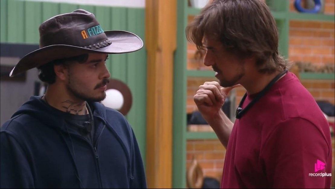 A Fazenda 18: Daniel Erthal tenta negociar trégua com Jottapê - undefined
