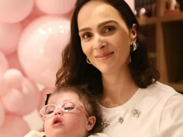 Filha de Juliano e Letícia Cazarré é internada novamente