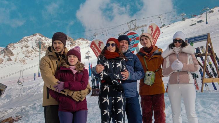 'Família, Pero No Mucho' estreia hoje na Netflix 'Família, Pero No Mucho' estreia hoje na Netflix