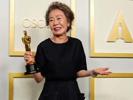 Oscar 2021: Yuh-Jung Youn, de Minari, é a melhor atriz coadjuvante