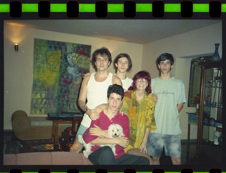 Família Lee reúnida Família Lee reúnida