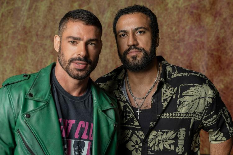 César (Cauã Reymond) e Olavo (Ricardo Teodoro) em 'Vale Tudo' César (Cauã Reymond) e Olavo (Ricardo Teodoro) em 'Vale Tudo'
