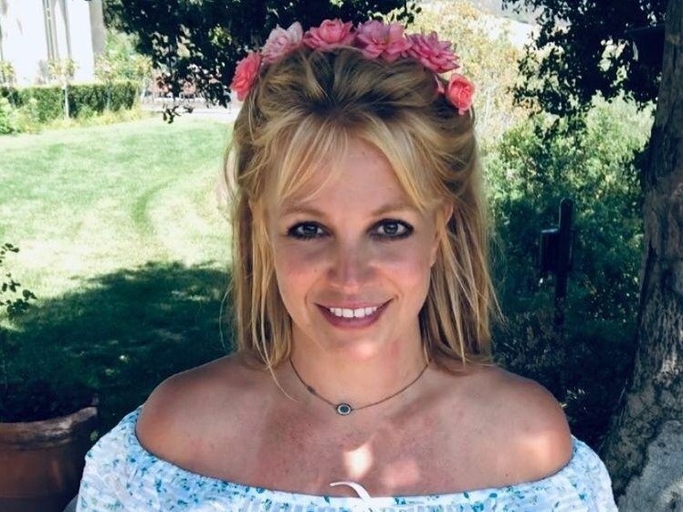 Casar, tirar DIU e mais: o que Britney pode fazer livre da tutela do pai 