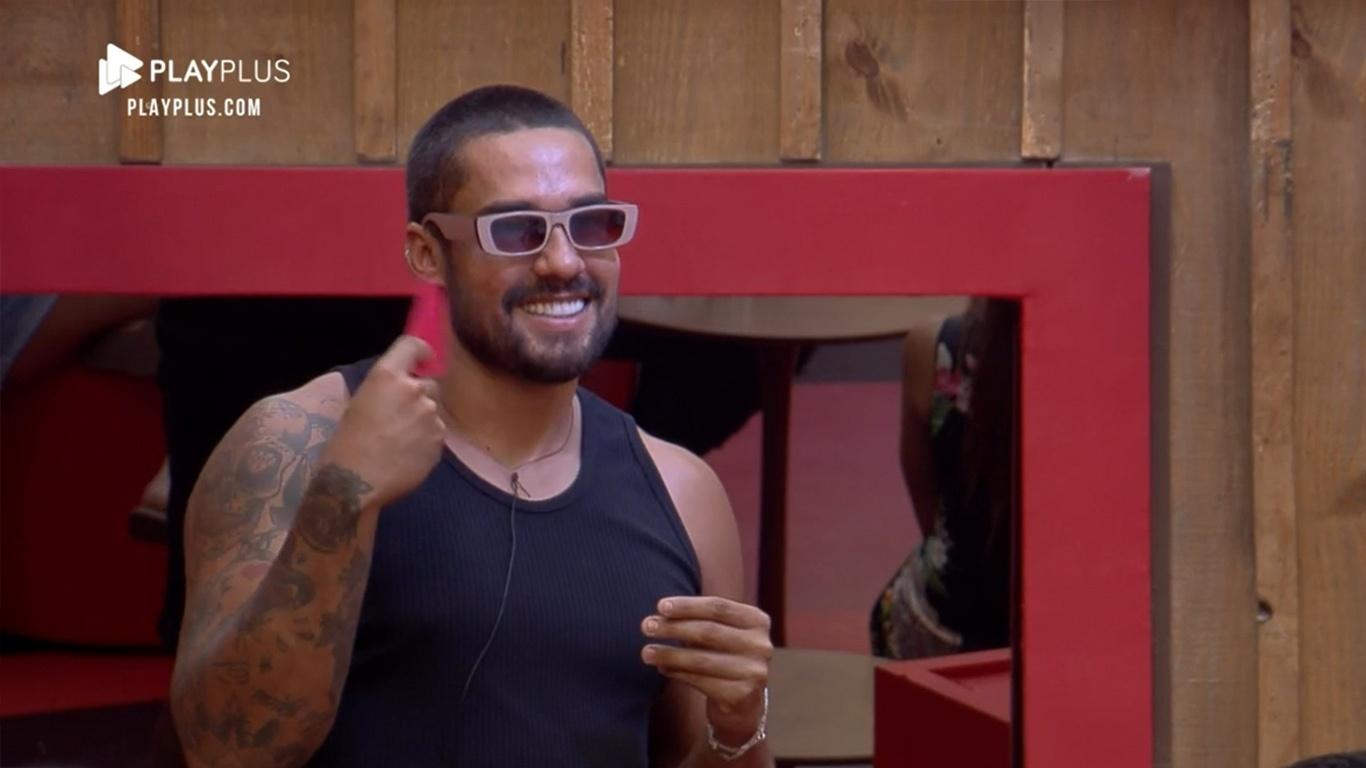 A Fazenda 2021: Bil Araújo durante atividade com peões  - Reprodução/Playplus