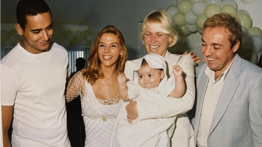 Xuxa e Gugu foram escolhidos padrinhos da filha de Carla Perez e Xanddy - Reprodução/Instagram