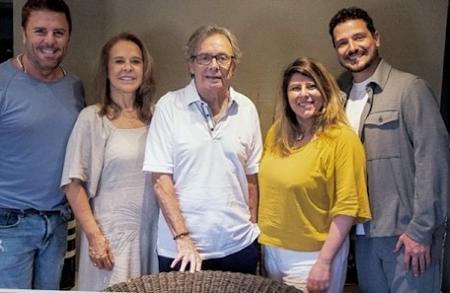 Ernando Tiago, Marta Volpiani, Jacques Lagôa, Vanessa Goulartt e Ricardo Monastero