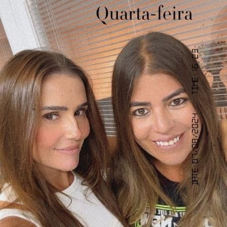 Deborah Secco reencontra Raquel Pacheco