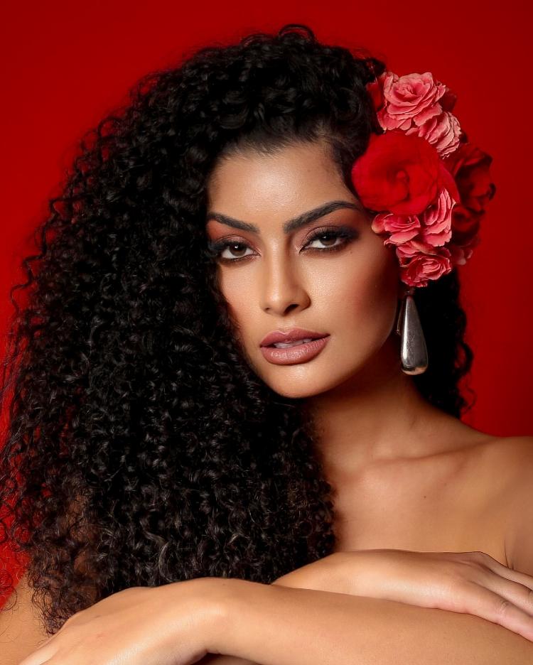 Priscila Santos, 24 anos, modelo e Miss Rondônia Mundo 2024