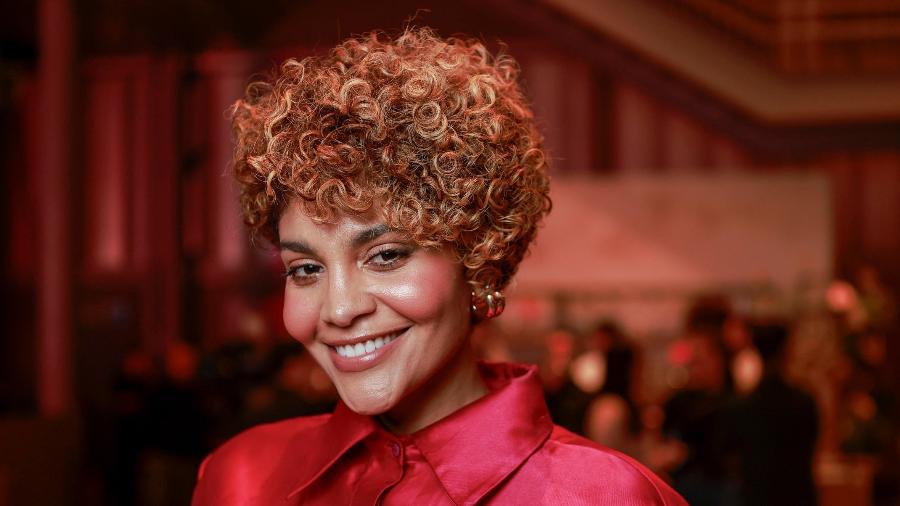 Barbara Reis é Lena em 'Três Graças' Barbara Reis é Lena em 'Três Graças'