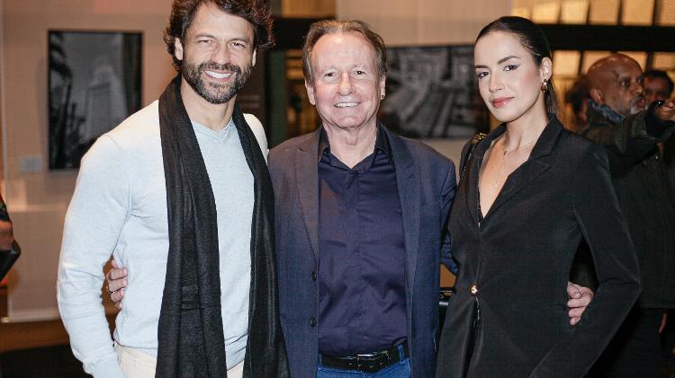 Daniel Satti, João Passos e Amanda Lusant