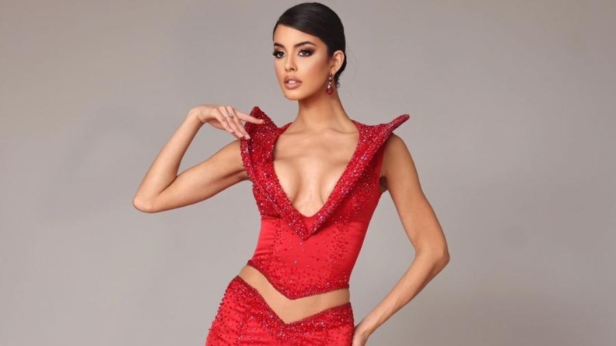 Luana Cavalcante escolheu vermelho para seu vestido da etapa preliminar do Miss Universo 2024, no México - Reprodução/Instagram @luacfalconi