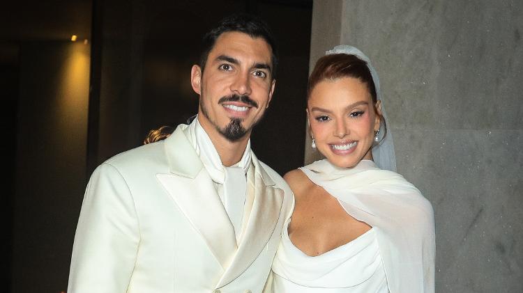 Giovanna Lancellotti e Gabriel David se casaram aos pés do Cristo Redentor
