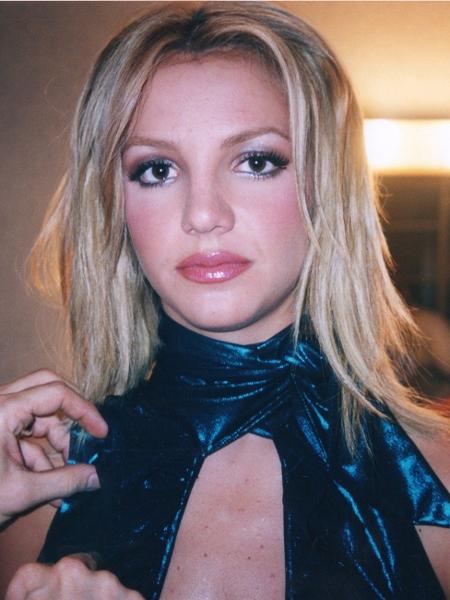 Britney Spears em retrato exibido durante o documentário "Framing Britney Spears" - Reprodução
