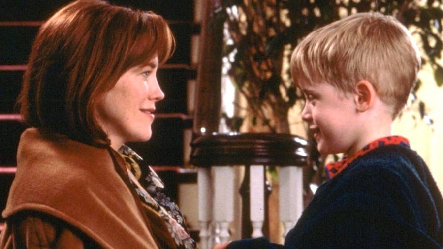 Catherine O"Hara (Kate) e Macaulay Culkin (Kevin) em "Esqueceram de Mim" (1990) - Divulgação/20th Century Fox