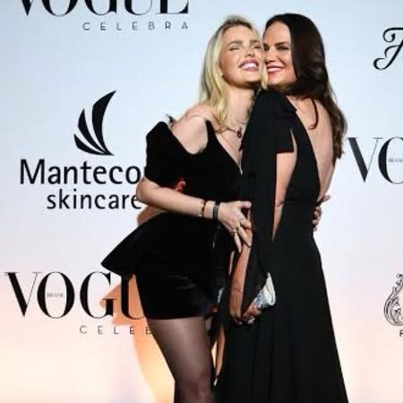 Yasmin e Luiza Brunet 