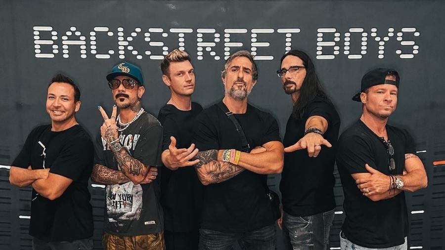 Marcos Mion posou com a banda Backstreet Boys em São Paulo - Reprodução/Instagram