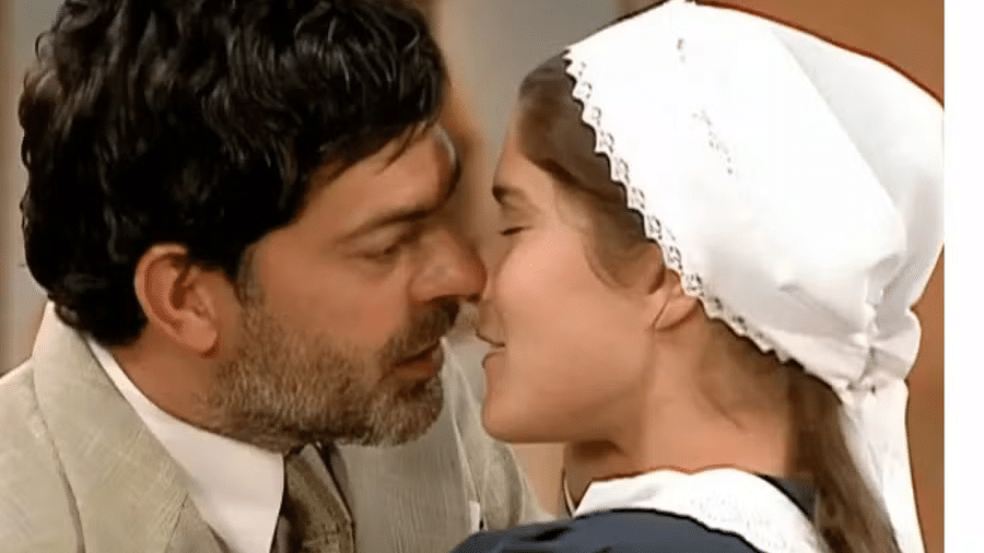 Rafael (Eduardo Moscovis) e Serena (Priscila Fantin) em "Alma Gêmea" - Reprodução/Globo