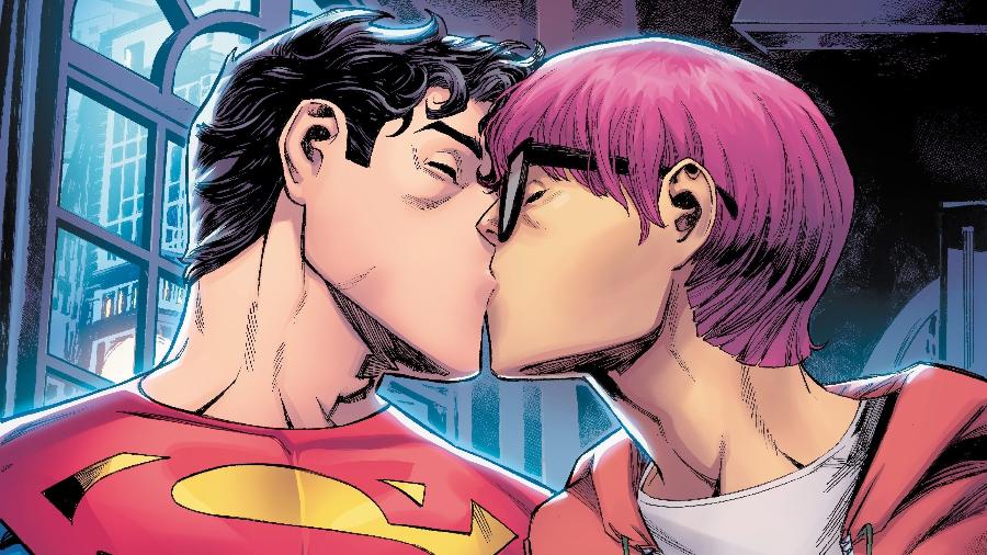 Superman (Jon Kent) assume ser bissexual em "Superman: Son of Kal-El #5" - DC/Reprodução