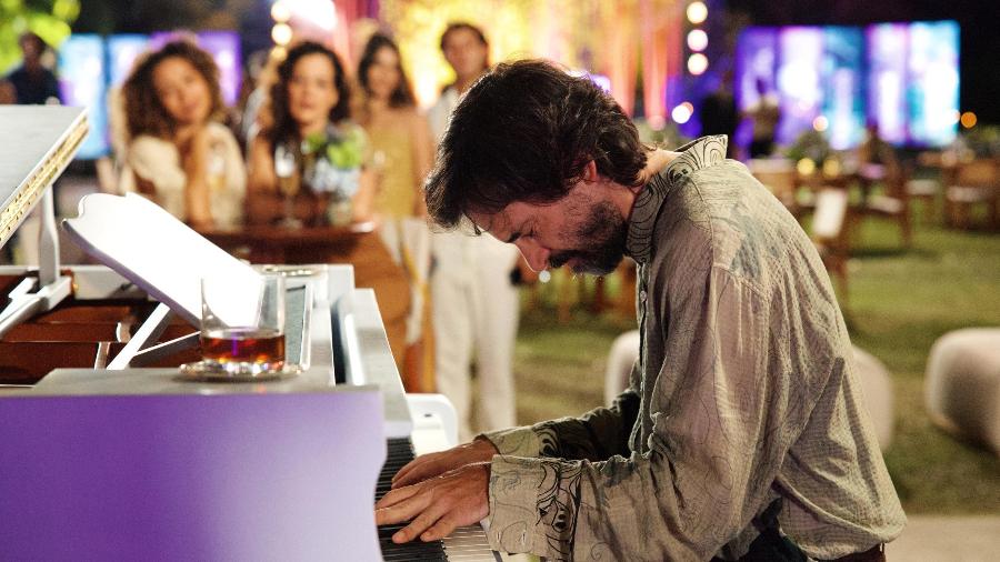 Rubinho (Júlio Andrade) em 'Vale Tudo' Rubinho (Júlio Andrade) em 'Vale Tudo'