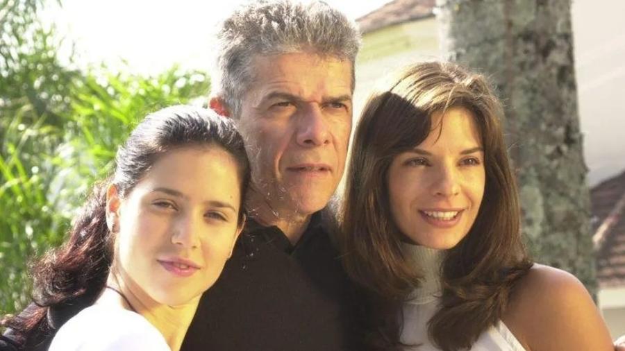 Mel Lisboa, Jose Mayer e Helena Ranaldi em 'Presença de Anita' Mel Lisboa, Jose Mayer e Helena Ranaldi em 'Presença de Anita'