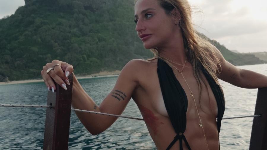 Bruna Griphao exibe corpão ao usar maiô cavadíssimo em passeio por Noronha - Reprodução/Instagram