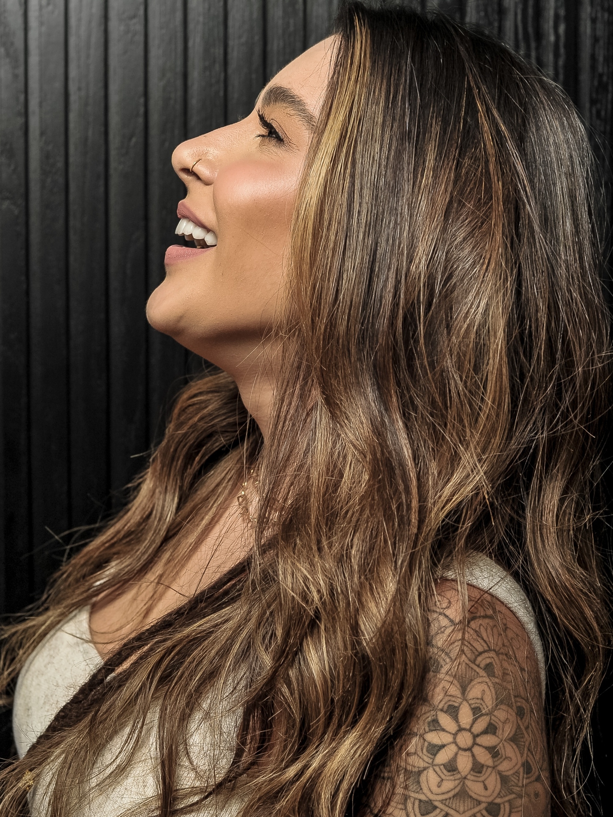 Sai da Caixa: Lauana Prado se declara para namorada influenciadora