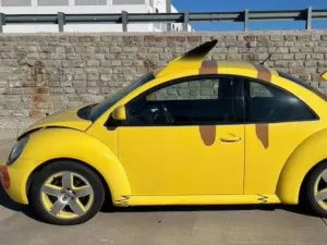 Carro raro inspirado no Pikachu é vendido por R$ 645 mil nos EUA