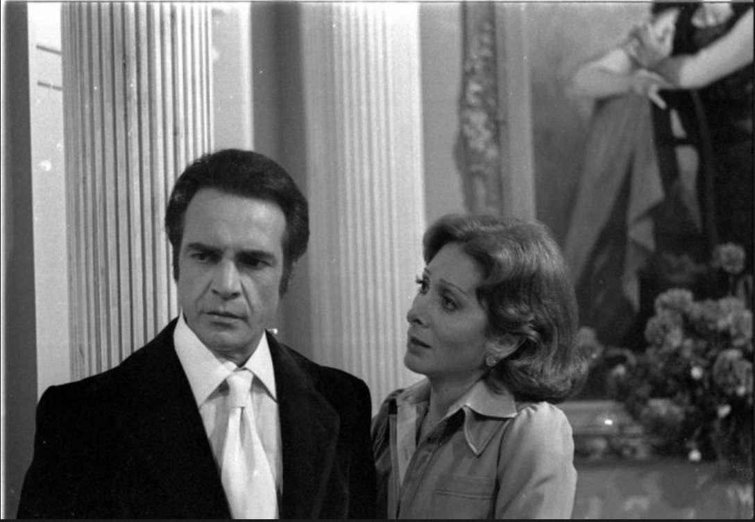 Em 1975, Gilberto Braga assumiu a autoria da novela "Bravo!", escrita inicialmente por Janete Clair. A autora afastou-se da trama para trabalhar na elaboração de "Pecado Capital", novela que substituiu "Roque Santeiro", censurada no dia de estreia. - Divulgação