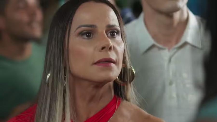 Viviane Araújo é Rosana em "Volta por Cima" - Reprodução/Globo