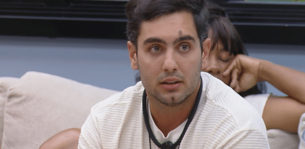 João Victor é eliminado da Casa do Patrão e admite erros: 'Falhei'