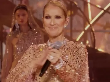 Céline Dion emociona ao se apresentar em desfile na Arábia Saudita