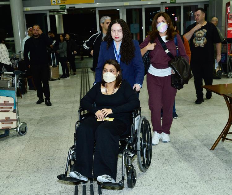 Preta Gil embarca no Aeroporto Internacional de Guarulhos, em São Paulo Preta Gil embarca no Aeroporto Internacional de Guarulhos, em São Paulo