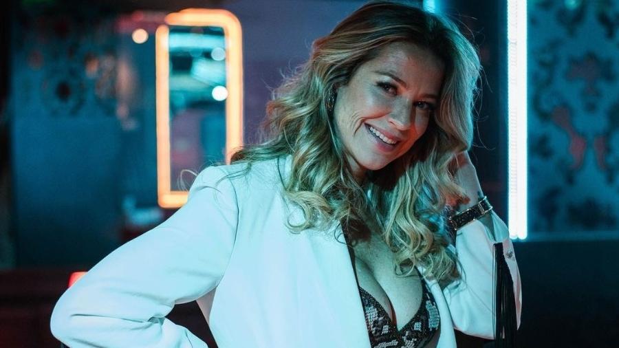 Luana Piovani interpreta Michelly em "O Clube", série portuguesa disponível no Globoplay - Reprodução/Instagram