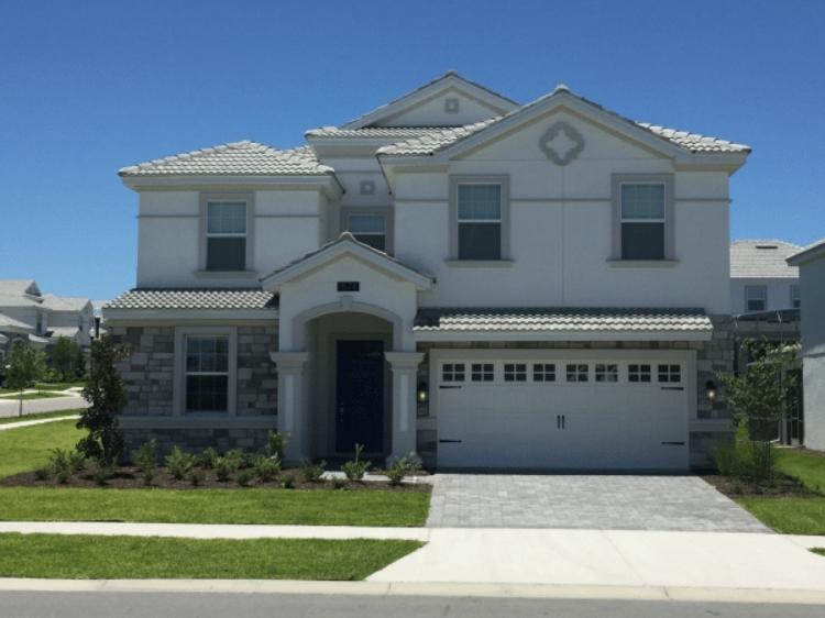 A primeira mansão de Larissa Manoela em Orlando A primeira mansão de Larissa Manoela em Orlando