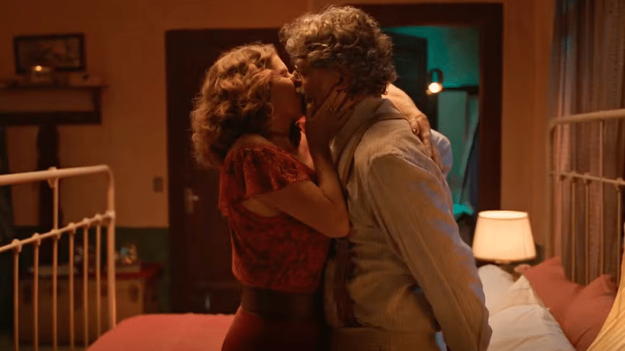 Deodora (Debora Bloch) e Ariosto (Eduardo Moscovis) em 'No Rancho Fundo'