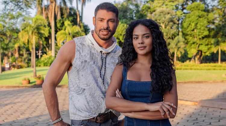 César (Cauã Reymond) e Maria de Fátima (Bella Campos) em 'Vale Tudo' César (Cauã Reymond) e Maria de Fátima (Bella Campos) em 'Vale Tudo'