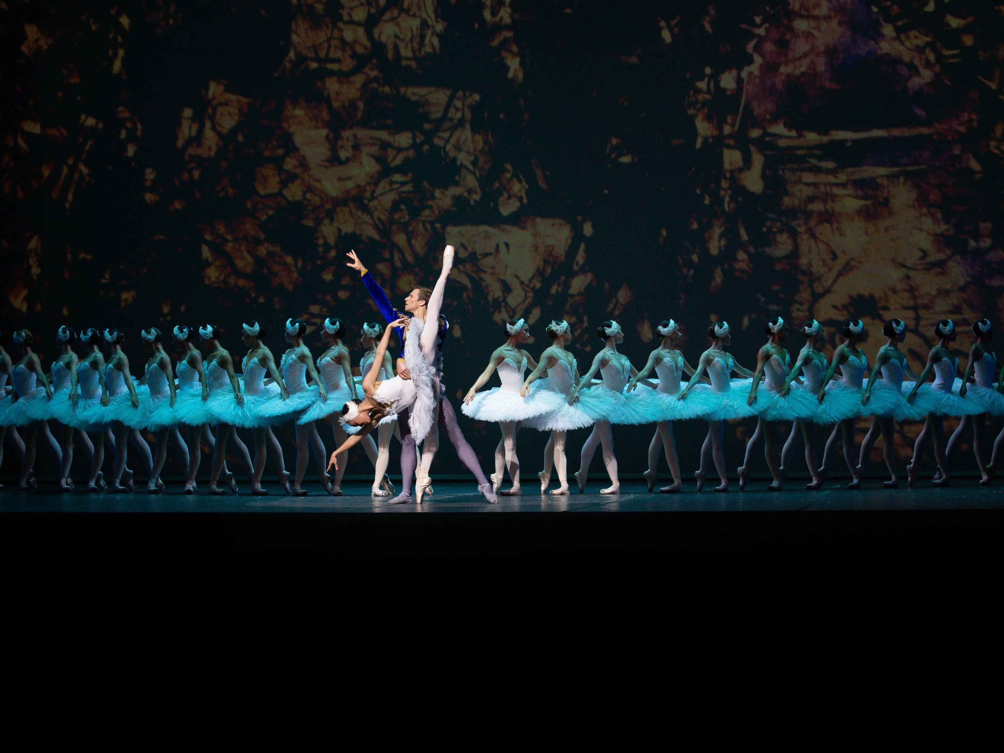 Festival de Dança de Joinville: abertura com Bolshoi Brasil