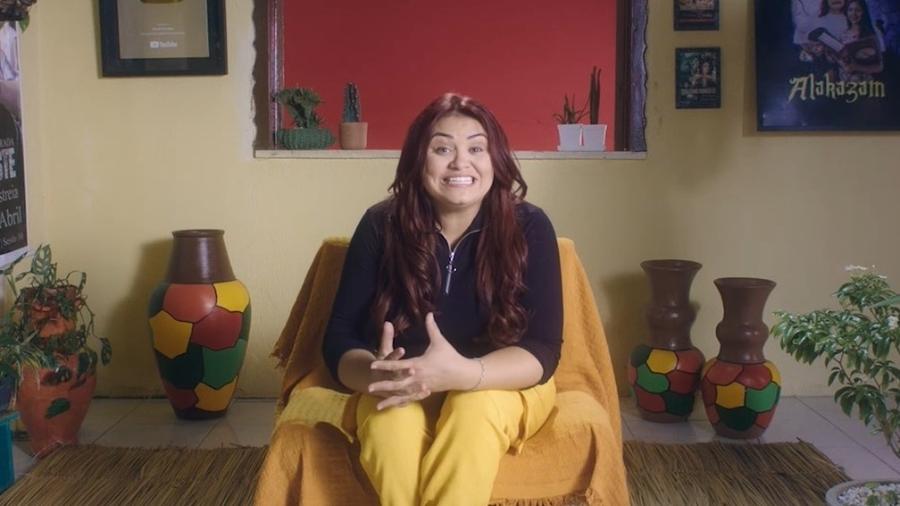 YouTuber Dinah Moraes faz produção de novela e conteúdo de humor - Reprodução/YouTube