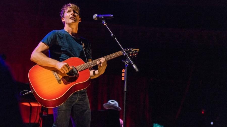 James Blunt durante show em Londres - Joseph Okpako / WireImage