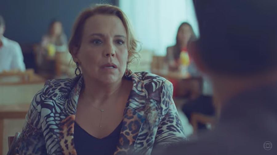 Elenice ficará desesperada ao ser internada em uma clínica e desacreditada por todos, em "Um Lugar ao Sol - Reprodução/TV Globo