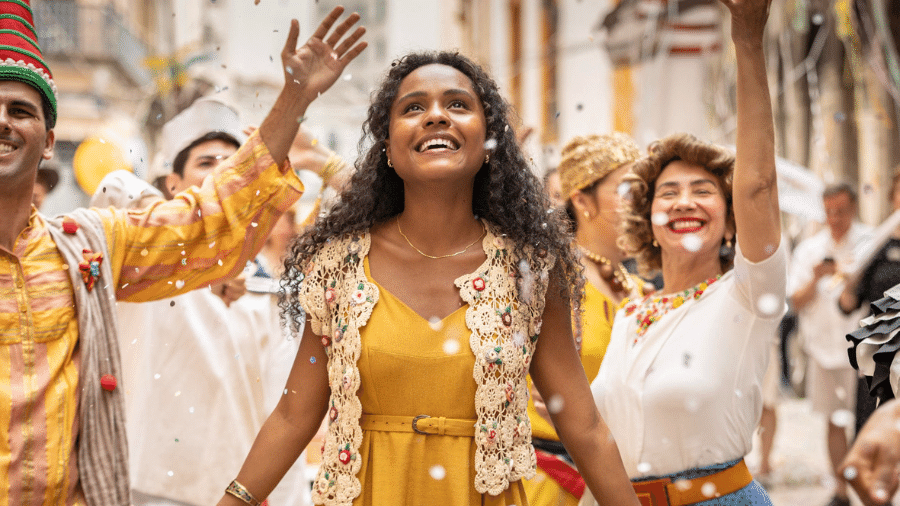 Beatriz (Duda Santos) em 'Garota do Momento'