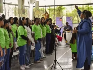 Instituto Cacau Show apresenta musical Teatro Praças das Artes em Barueri